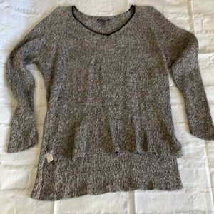 Womens. Eileen Fisher, vneck sweater, size L